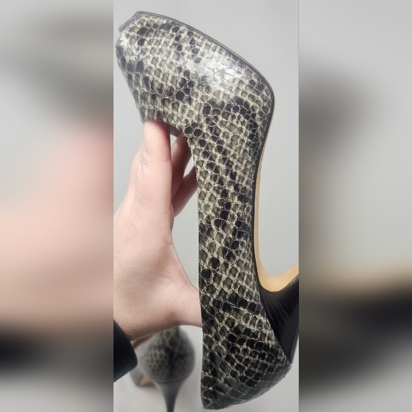 Giuseppe Zanotti Embossed Leather Pumps Heels Black Grey Peep Toe Sz EUR 38 US 8 - Picture 7 of 16